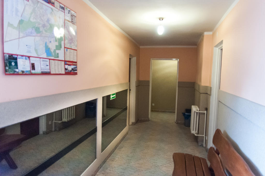 Uslugi Hotelarskie Las Vegas Międzyrzec Podlaski Exterior foto