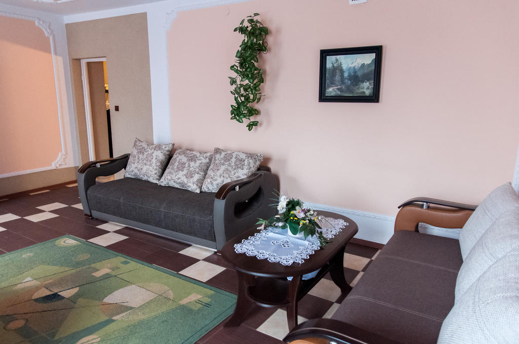 Uslugi Hotelarskie Las Vegas Międzyrzec Podlaski Habitación foto