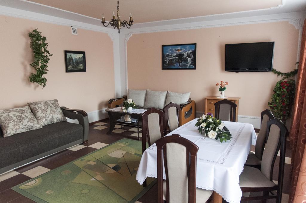 Uslugi Hotelarskie Las Vegas Międzyrzec Podlaski Habitación foto