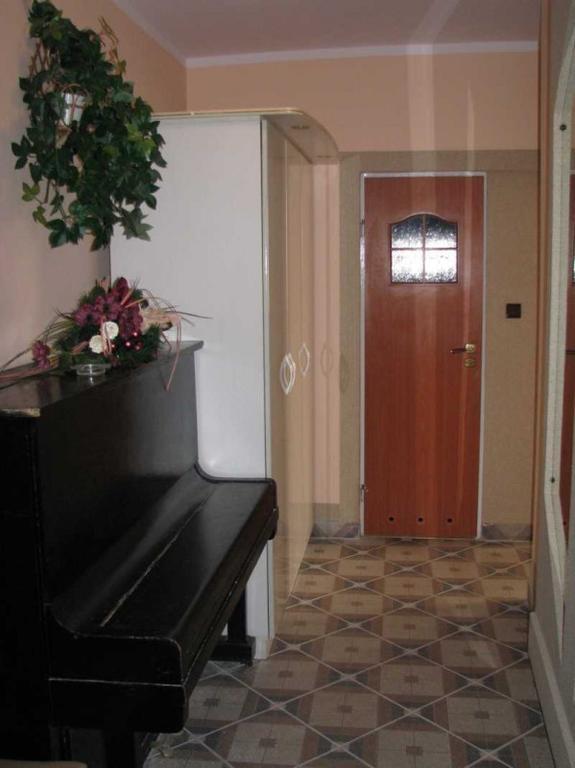 Uslugi Hotelarskie Las Vegas Międzyrzec Podlaski Exterior foto